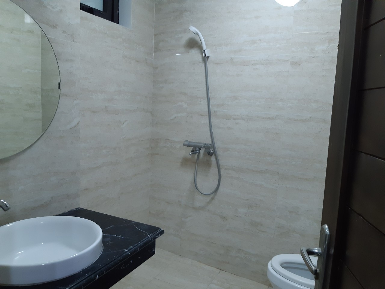 Chính Chủ Cho Thuê Tầng 6 Thông Sàn Làm Văn Phòng Tại Quốc Tử Giám, Đống Đa 5
