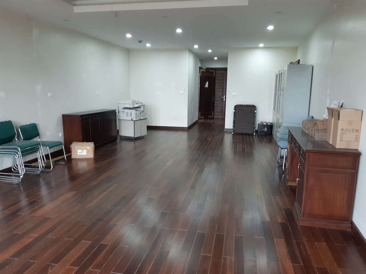 Chính Chủ Cho Thuê Tầng 6 Thông Sàn Làm Văn Phòng Tại Quốc Tử Giám, Đống Đa 8