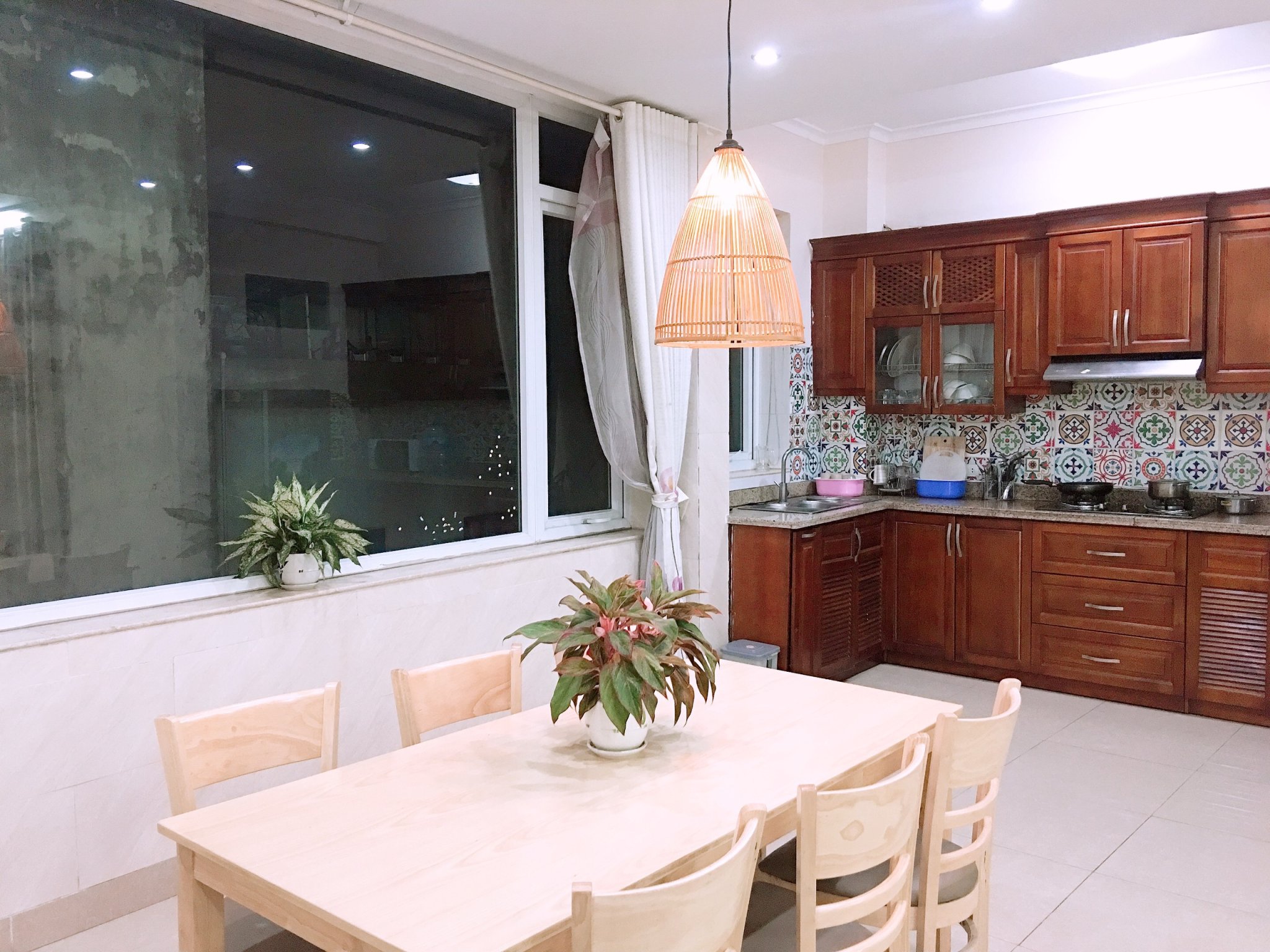 Căn Hộ Dịch Vụ 2 Phòng Ngủ Riêng Biệt Cho Thuê Tại Âu Cơ, Quận Tây Hồ, Diện Tích 120m2 2