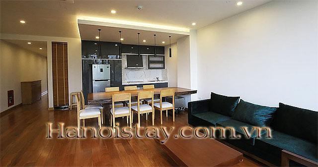 Căn Hộ Dịch Vụ 2 Phòng Ngủ Với Ban Công Tuyệt Đẹp Và Thoáng Cho Thuê Ở Đặng Thai Mai, Tây Hồ 6