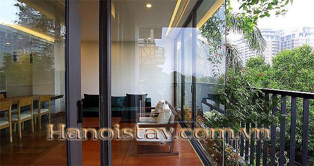 Căn Hộ Dịch Vụ 2 Phòng Ngủ Với Ban Công Tuyệt Đẹp Và Thoáng Cho Thuê Ở Đặng Thai Mai, Tây Hồ 9