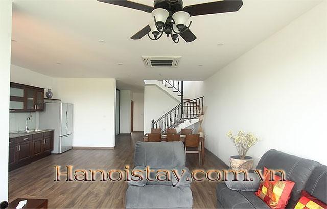 Cho Thuê Căn Hộ Douplex 3 Phòng Ngủ Tại Tây Hồ, Vị Trí Rất Yên Tĩnh, Cho Thuê Đủ Đồ 1