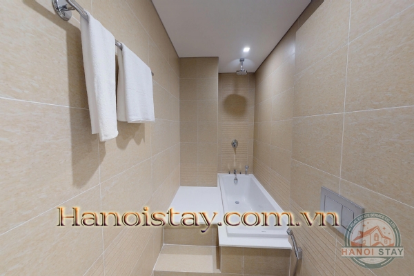 Tận hưởng ngay cuộc sống tại căn hộ cao cấp 2PN tại Vinhomes Metropolis - điểm chọn của nhiều chuyên gia nước ngoài. 22