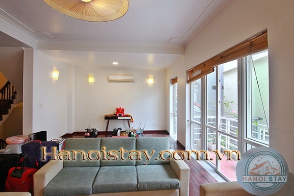 Cho Thuê Nhà Riêng Chính Chủ Với 4 Phòng Ngủ, Có Hồ Bơi Tại Quận Tây Hồ 8