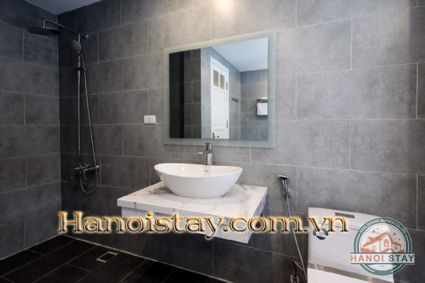 Nhanh tay thuê ngay nhà đẹp diện tích rộng 140m2, 3pn, tập gym miễn phí tại Xuân Diệu, Tây Hồ 4
