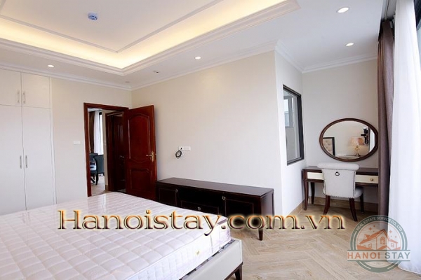 Hãy đến và cảm nhận sự thanh bình của Hồ Tây từ ban công căn hộ dịch vụ Làng Yên Phụ 7