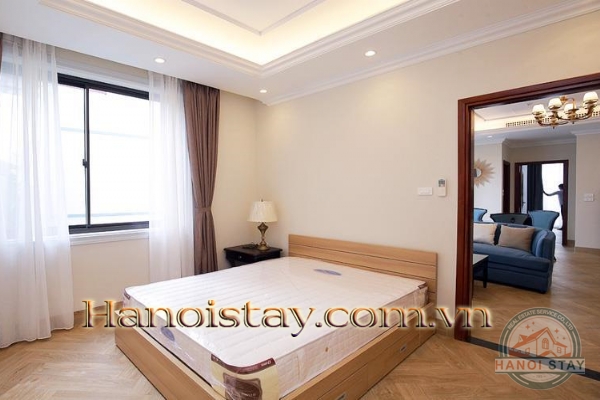 Hãy đến và cảm nhận sự thanh bình của Hồ Tây từ ban công căn hộ dịch vụ Làng Yên Phụ 8