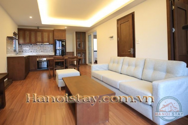 Cuộc sống bình yên tại căn hộ dịch vụ cho thuê 2 phòng ngủ phố Quảng Khánh, Tây Hồ 1