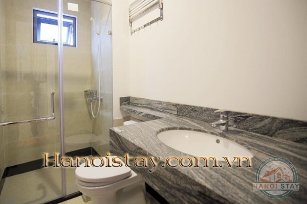 Cuộc sống bình yên tại căn hộ dịch vụ cho thuê 2 phòng ngủ phố Quảng Khánh, Tây Hồ 12