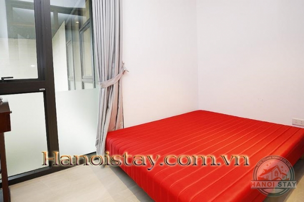 Hot!!! Cần cho thuê căn hộ dịch vụ 1 phòng ngủ +, ban công view Hồ Tây tại Làng Yên Phụ 18