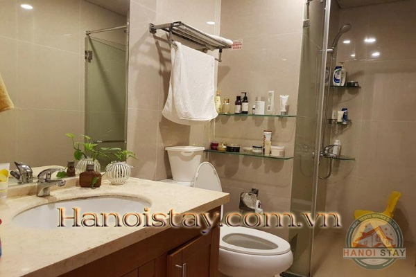 Chính chủ cho thuê căn hộ phong cách Tân Cổ Điển tuyệt đẹp tại Vinhomes Metropolis 6