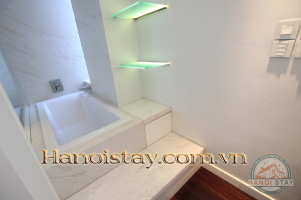 Cần cho thuê gấp căn hộ dịch vụ cao cấp chính chủ ngay cạnh Syrena Tower 25