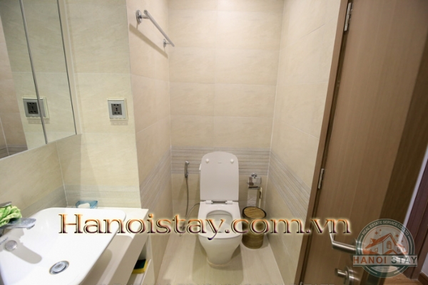 Căn hộ cho thuê cao cấp Vinhomes Metropolis - Nội thất tiện nghi, nhà đẹp đúng ý. 10