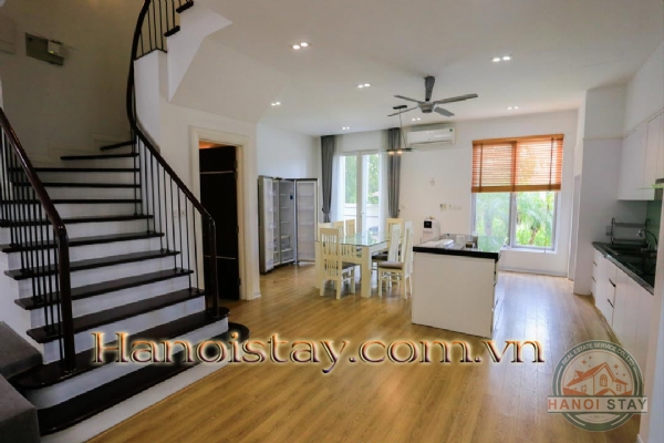 Cho thuê biệt thự Vinhomes Riverside không gian sống xanh trong lòng thành phố 2
