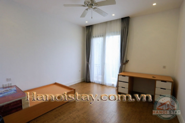 Cho thuê biệt thự Vinhomes Riverside không gian sống xanh trong lòng thành phố 11