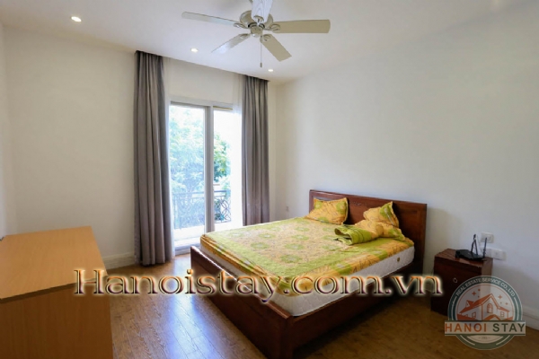 Cho thuê biệt thự Vinhomes Riverside không gian sống xanh trong lòng thành phố 14
