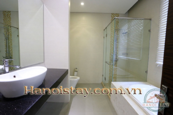 Cho thuê biệt thự Vinhomes Riverside không gian sống xanh trong lòng thành phố 15