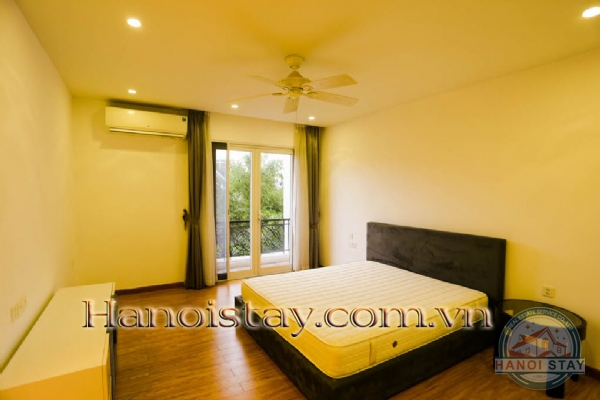 Cho thuê biệt thự Vinhomes Riverside 4PN với tiện ích hoàn thiện, đẳng cấp. 14