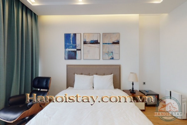 Cho thuê căn hộ 4PN đẳng cấp Vinhomes Metropolis 1