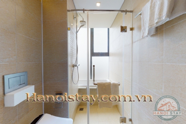 Cho thuê căn hộ 4PN đẳng cấp Vinhomes Metropolis 10