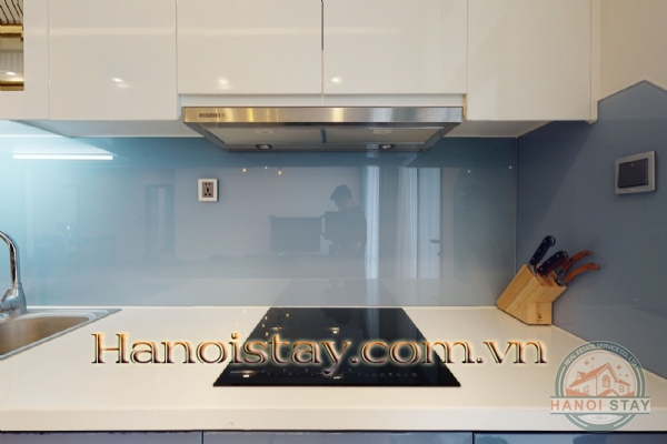 Cho thuê căn hộ 4PN đẳng cấp Vinhomes Metropolis 14