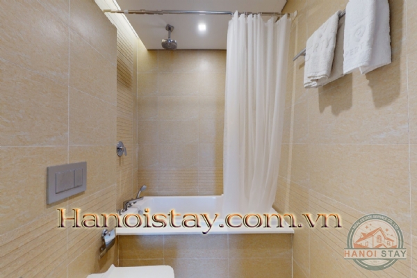 Cho thuê căn hộ 4PN đẳng cấp Vinhomes Metropolis 15