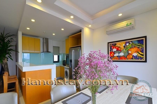 Cho thuê căn hộ Duplex Penthouse Tây Hồ với ban công xịn sò, view Hồ Tây đẹp như tranh 12