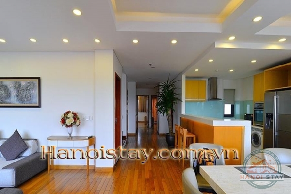 Cho thuê căn hộ Duplex Penthouse Tây Hồ với ban công xịn sò, view Hồ Tây đẹp như tranh 6