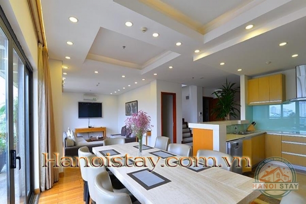 Cho thuê căn hộ Duplex Penthouse Tây Hồ với ban công xịn sò, view Hồ Tây đẹp như tranh 14