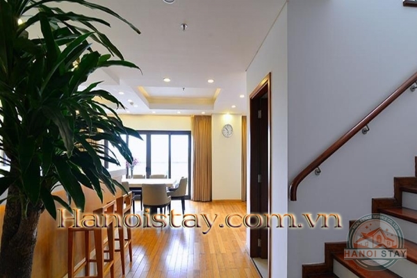 Cho thuê căn hộ Duplex Penthouse Tây Hồ với ban công xịn sò, view Hồ Tây đẹp như tranh 22