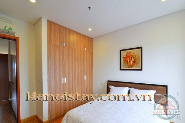 Cho thuê căn hộ Duplex Penthouse Tây Hồ với ban công xịn sò, view Hồ Tây đẹp như tranh 24