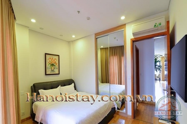 Cho thuê căn hộ Duplex Penthouse Tây Hồ với ban công xịn sò, view Hồ Tây đẹp như tranh 27