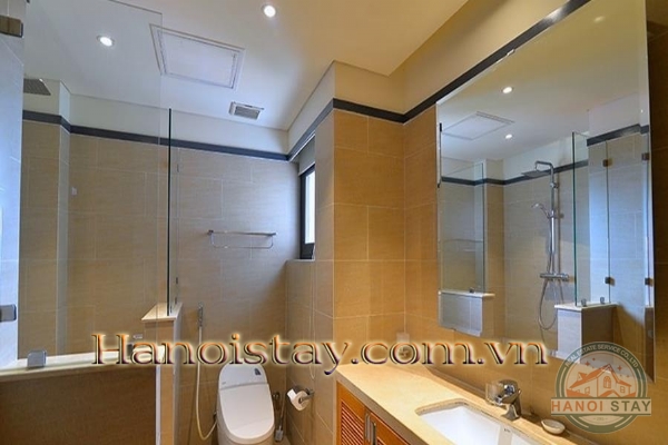 Cho thuê căn hộ Duplex Penthouse Tây Hồ với ban công xịn sò, view Hồ Tây đẹp như tranh 33