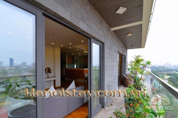 Cho thuê căn hộ Duplex Penthouse Tây Hồ với ban công xịn sò, view Hồ Tây đẹp như tranh 41