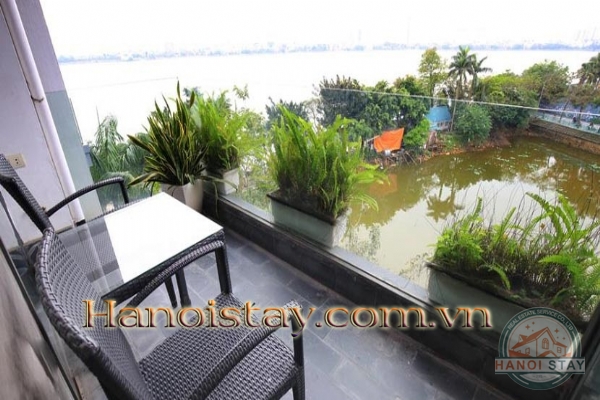 Cho thuê Căn hộ Cao Cấp 2 phòng ngủ Quảng Khánh view hồ Tây, phù hợp với người nước ngoài 1