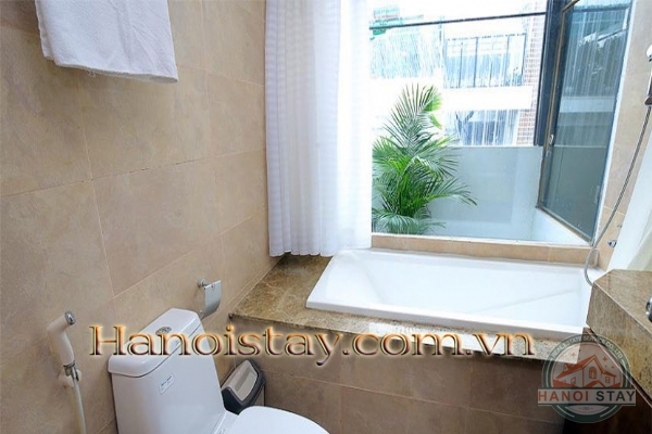 Cho thuê Căn hộ Cao Cấp 2 phòng ngủ Quảng Khánh view hồ Tây, phù hợp với người nước ngoài 17