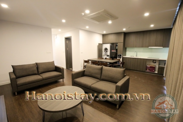 Cho thuê căn hộ cao cấp 2PN phố Tô Ngọc Vân, Tây Hồ hiện đại, đẳng cấp, phù hơp với người nước ngoài 1