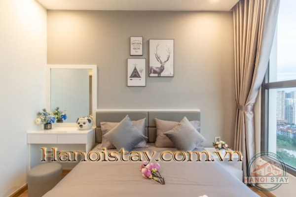 Luxury 3BR Vinhomes Green Bay Apt near JW Marriott 3