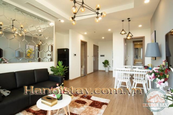 Luxury 3BR Vinhomes Green Bay Apt near JW Marriott 10