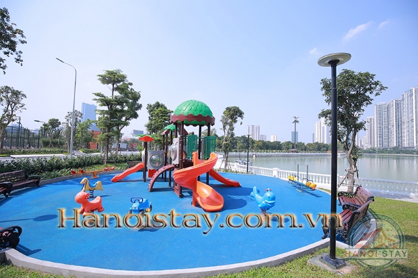 Căn hộ mới, hiện đại, tràn ngập ánh sáng tự nhiên tại khu đô thị sinh thái đầy cây và hoa Vinhomes Green Bay 7
