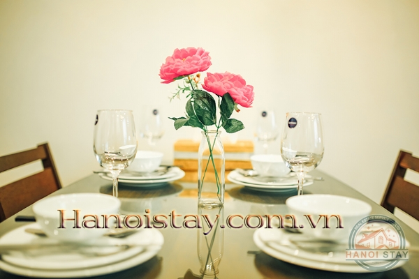 Căn hộ mới, hiện đại, tràn ngập ánh sáng tự nhiên tại khu đô thị sinh thái đầy cây và hoa Vinhomes Green Bay 10