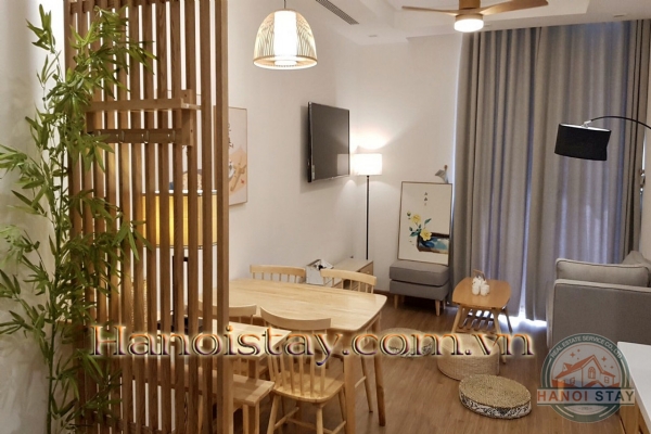 Tận hưởng thiên nhiên, hoa và không khí trong lành tại căn hộ Vinhomes Green Bay 4