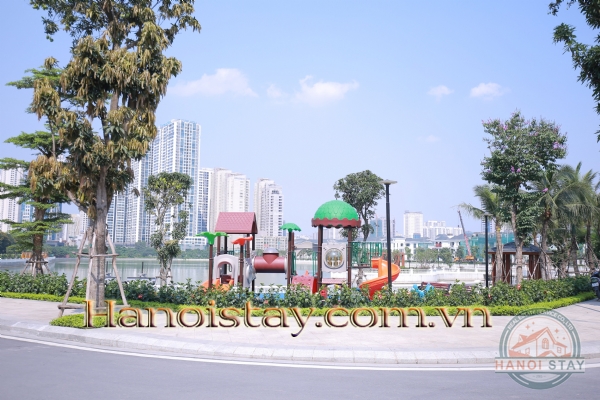 Tận hưởng thiên nhiên, hoa và không khí trong lành tại căn hộ Vinhomes Green Bay 3