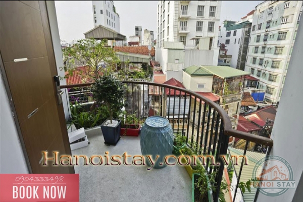 Cho thuê căn hộ cao cấp 2PN quận Hoàn Kiếm 1
