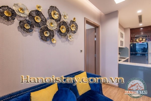 Cho thuê căn hộ 2 phòng ngủ tại Vinhome Metropolis, tòa M2, tầng trung, full đồ 5