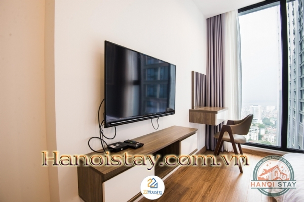 Cho thuê căn hộ 2 phòng ngủ tại Vinhome Metropolis, tầng cao, view trực diện Hồ Tây 21