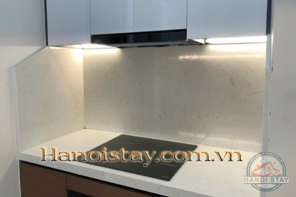 Cho thuê căn hộ cao cấp với 3 phòng ngủ tại Sunshine City, căn góc rộng rãi, full nội thất 9