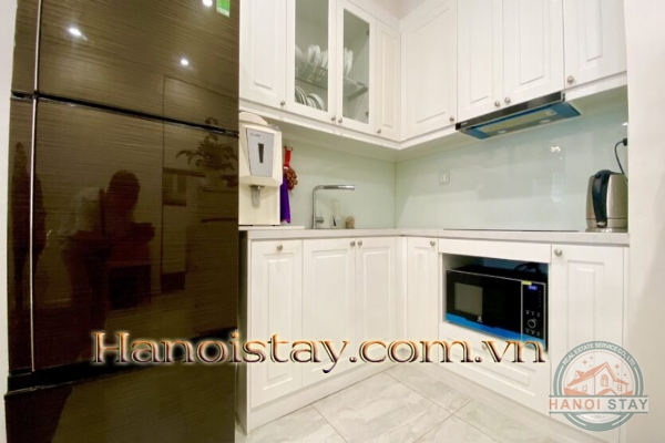 Cho thuê căn hộ 3PN view sông Hồng tòa R3 Sunshine Riverside, quận Tây Hồ 9