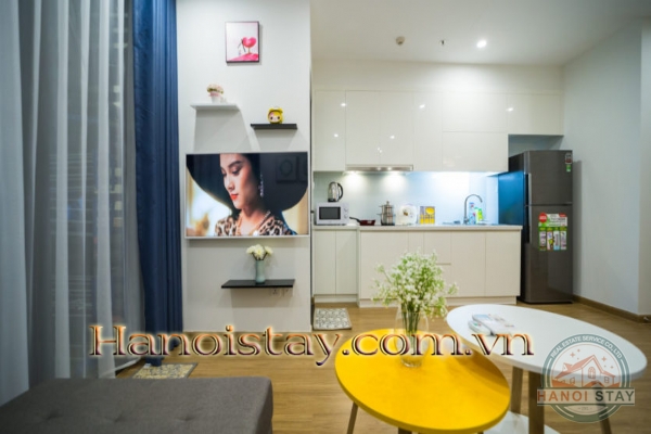 Cần cho thuê căn hộ dịch vụ tầng cào tại Vinhomes Skylake Hà Nội, view hồ và công viên thành phố 6