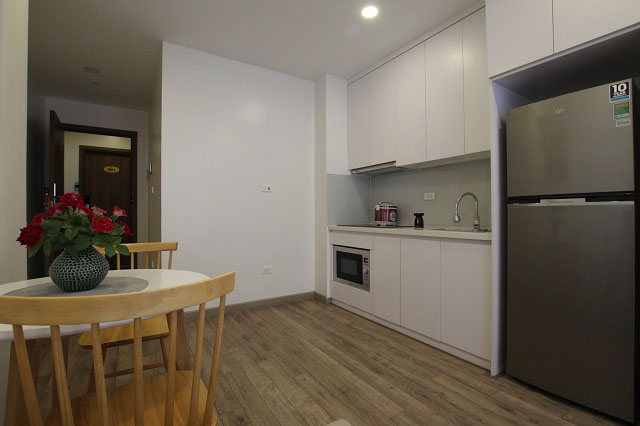 Căn Hộ 1 Phòng Ngủ Full Đồ Cực Đẹp Cho Thuê Tại Trung Tâm Quận Tây Hồ 1